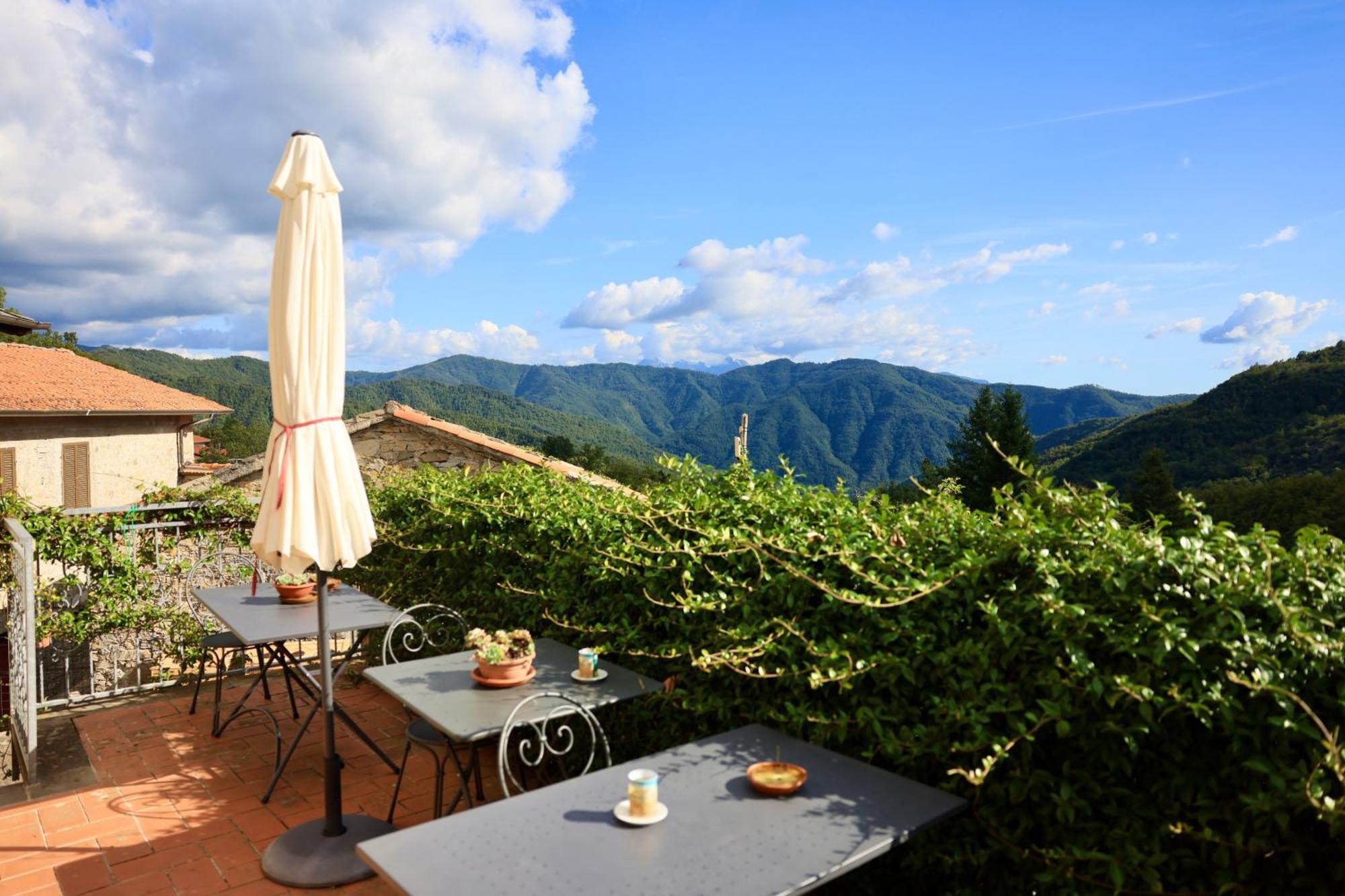 Agriturismo Montagna Verde Apella Licciana Nardi Exteriör bild