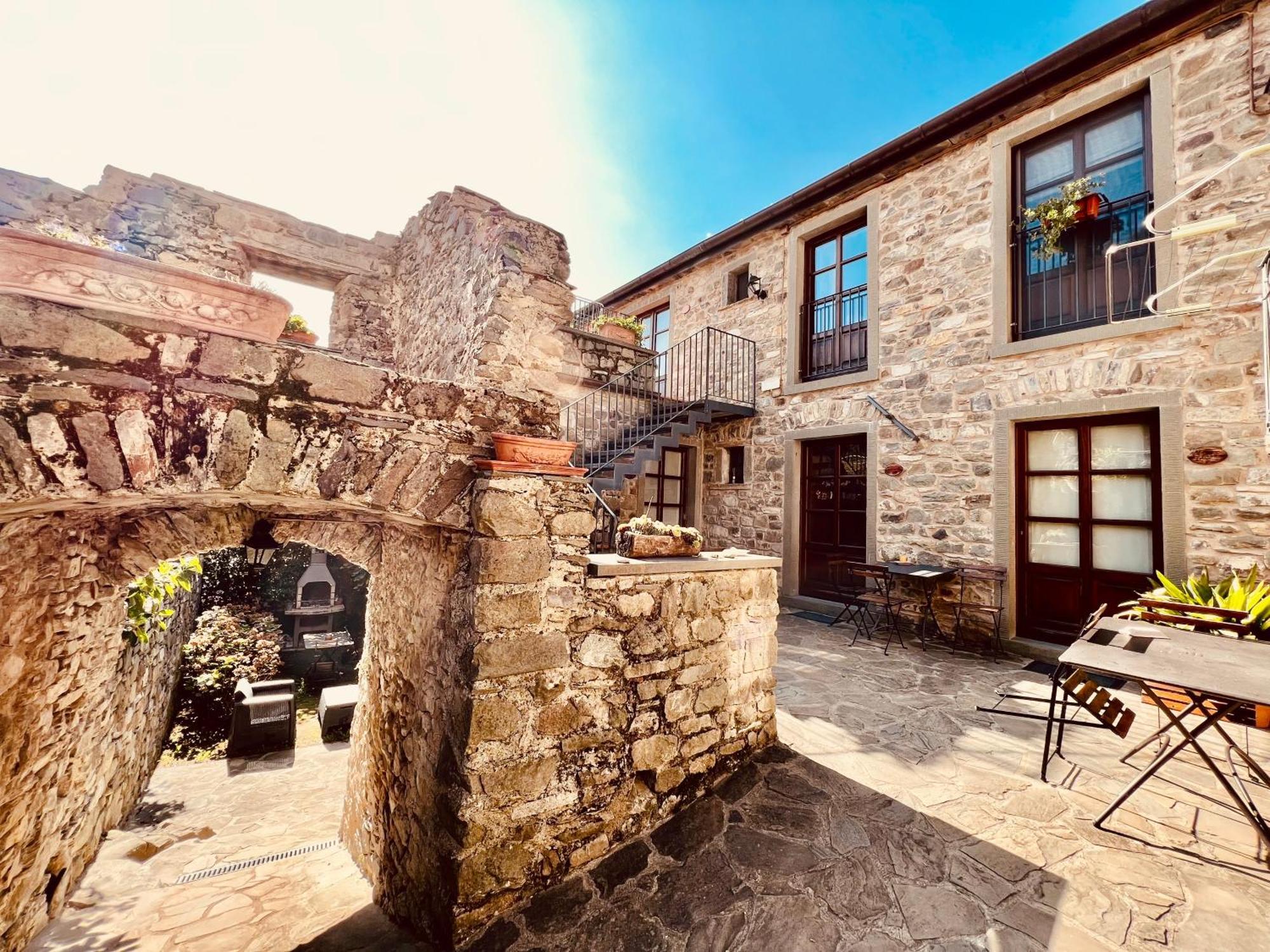 Agriturismo Montagna Verde Apella Licciana Nardi Exteriör bild