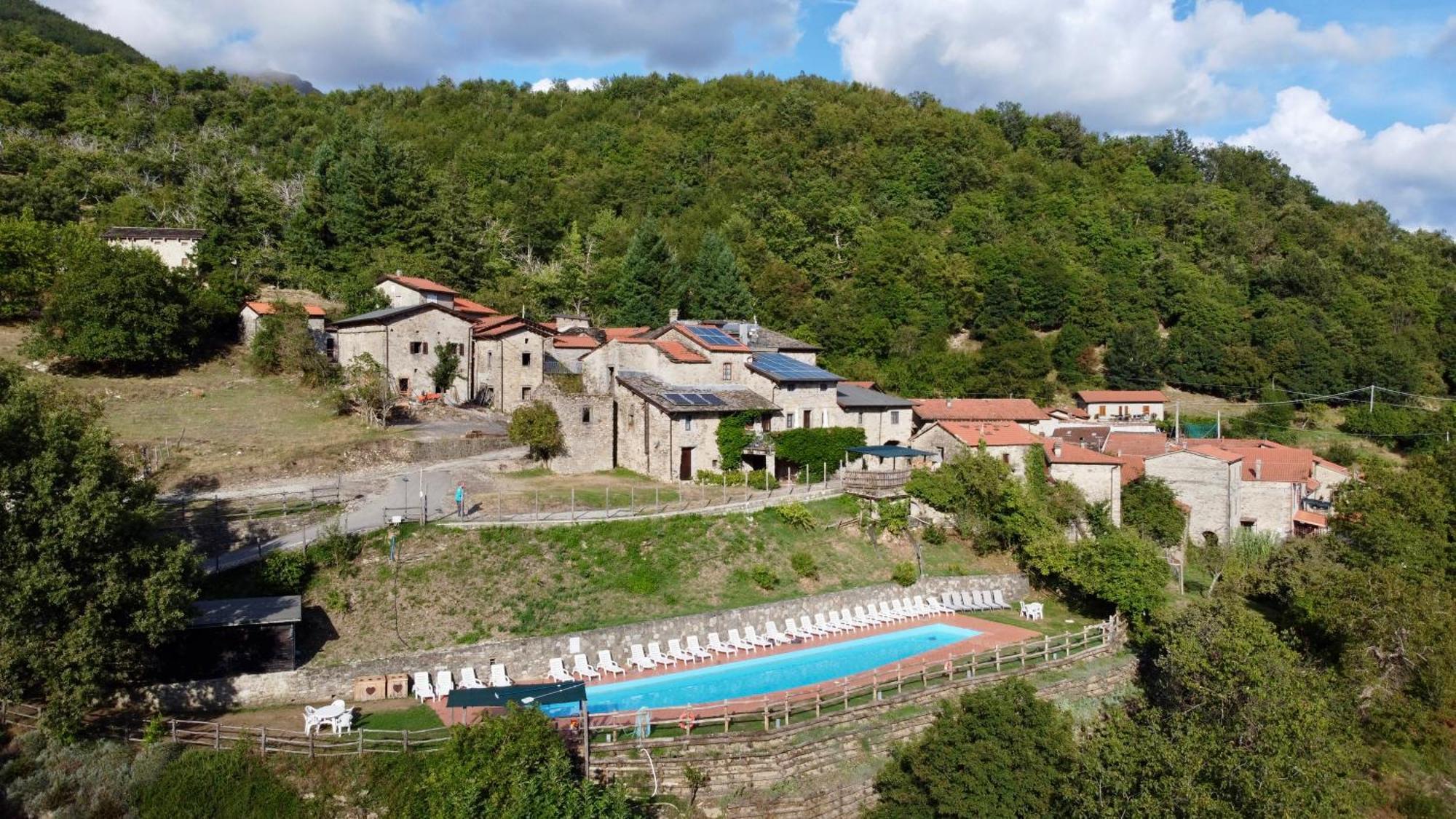 Agriturismo Montagna Verde Apella Licciana Nardi Exteriör bild