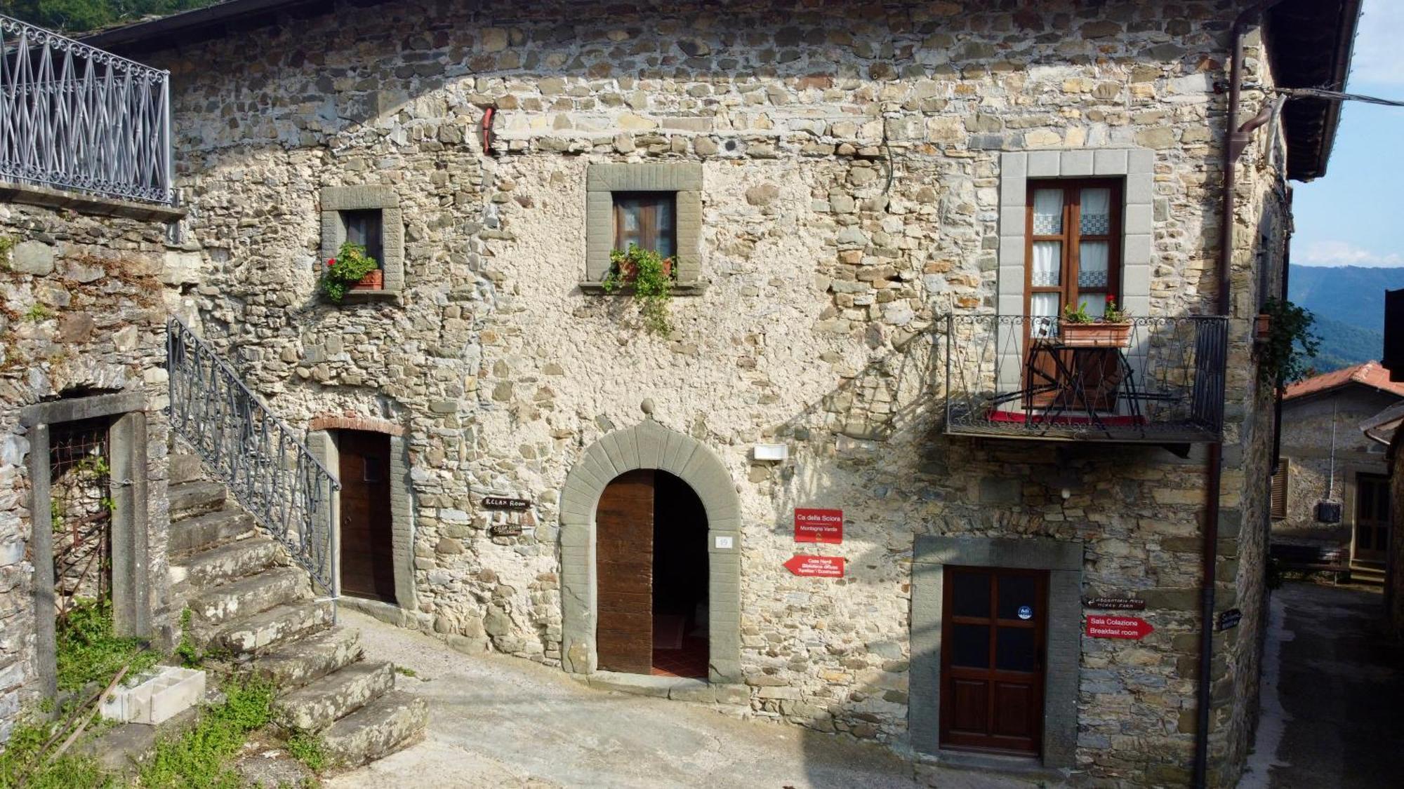 Agriturismo Montagna Verde Apella Licciana Nardi Exteriör bild