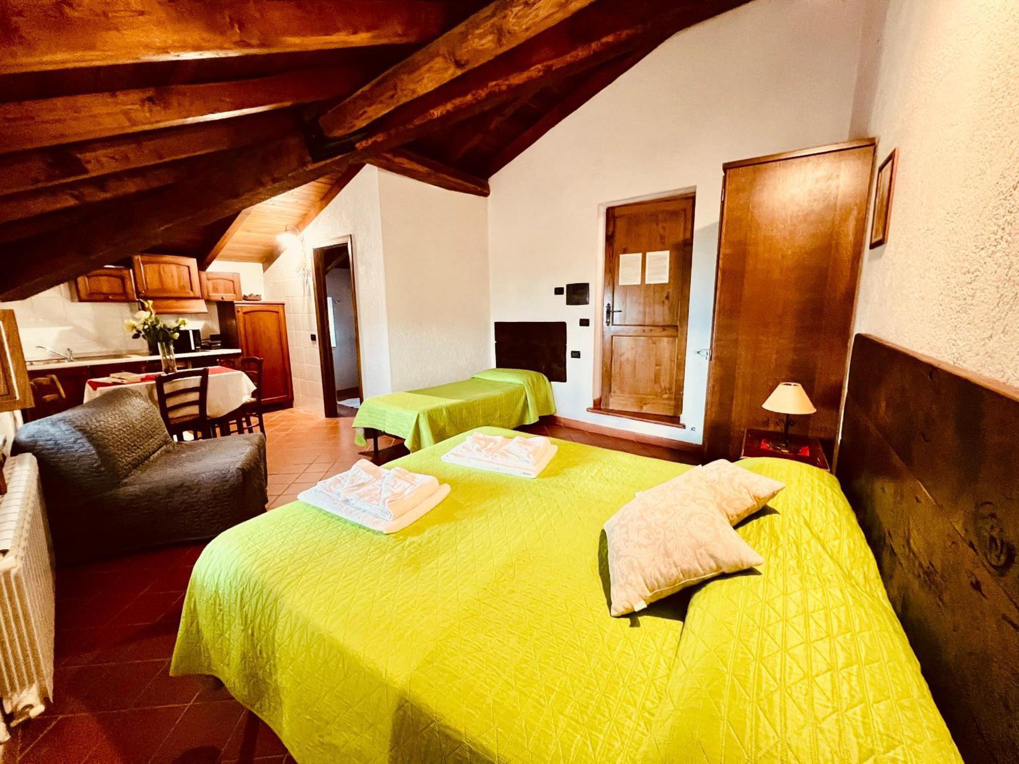 Agriturismo Montagna Verde Apella Licciana Nardi Exteriör bild